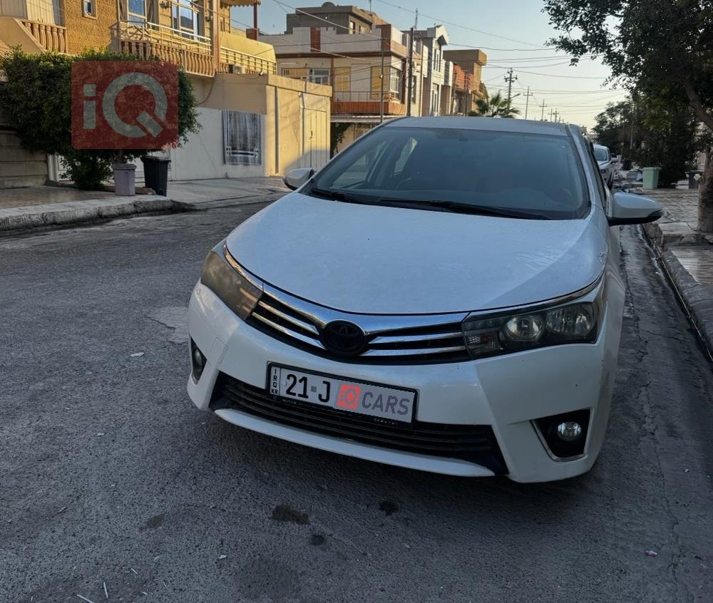 تۆیۆتا کۆرۆلا